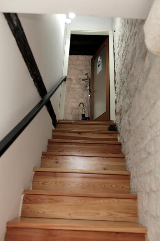 Apartment Tragurium โตรกีร์ ภายนอก รูปภาพ